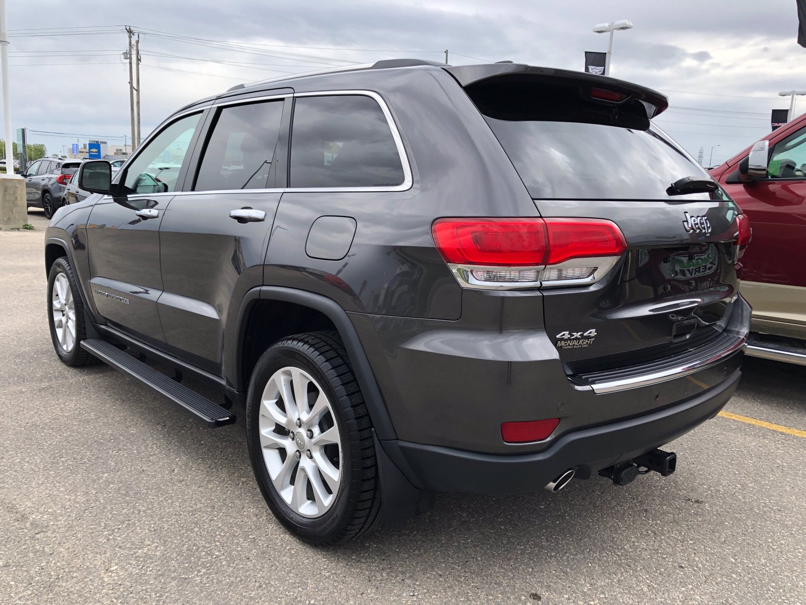 Certified Pre-owned 2017 Jeep Grand Cherokee Limited 5.7l Hemi 4wd 