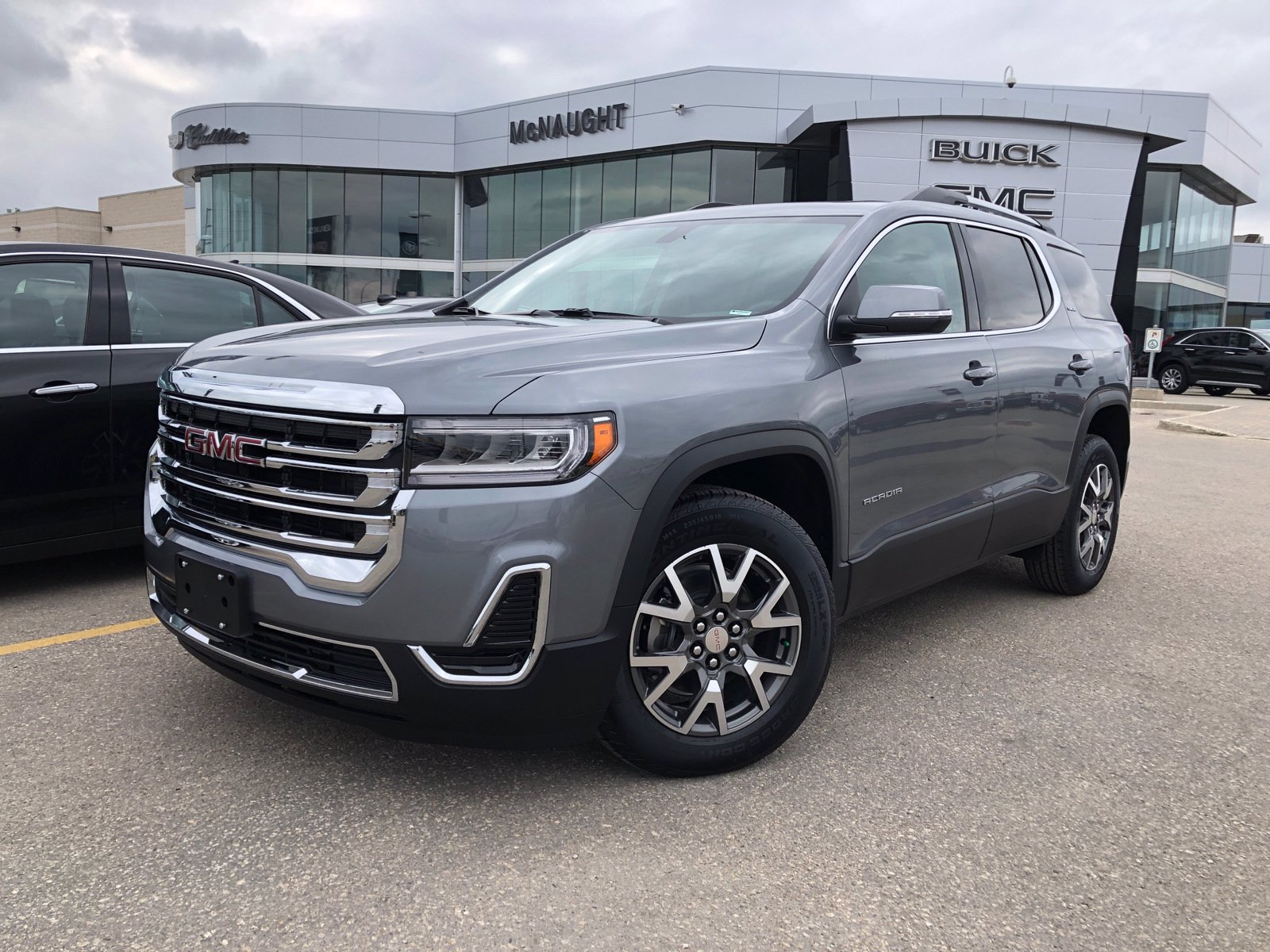 New 2020 GMC Acadia SLE Sport Utility in Winnipeg #208160 | McNaught ...