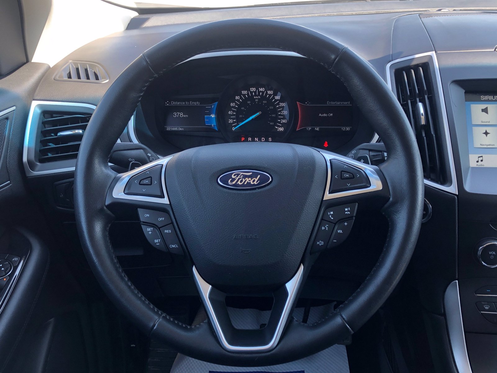 pre-owned-2016-ford-edge-sel-awd-heated-seats-touchscreen